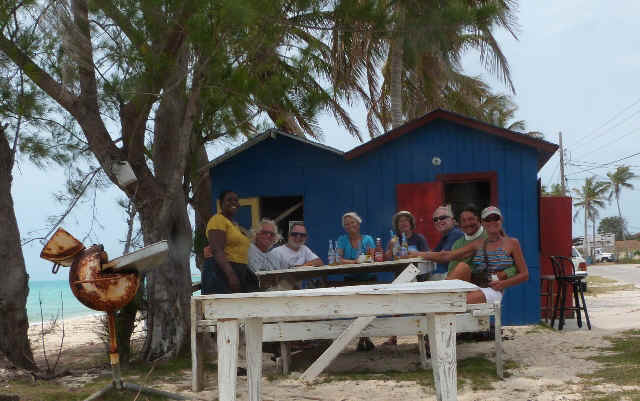 Phil's birthday, Cat Island.JPG (193834 bytes)