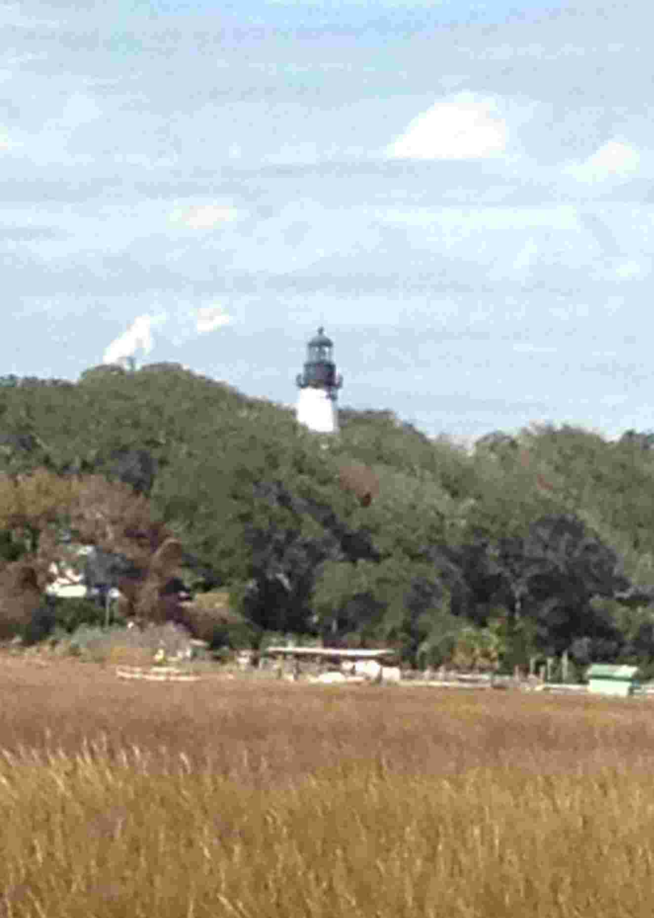 FBLightHouse.jpg (52462 bytes)