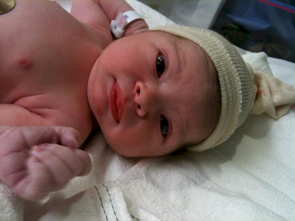 jaiden elizabeth 12 10 12 b.jpg (105415 bytes)