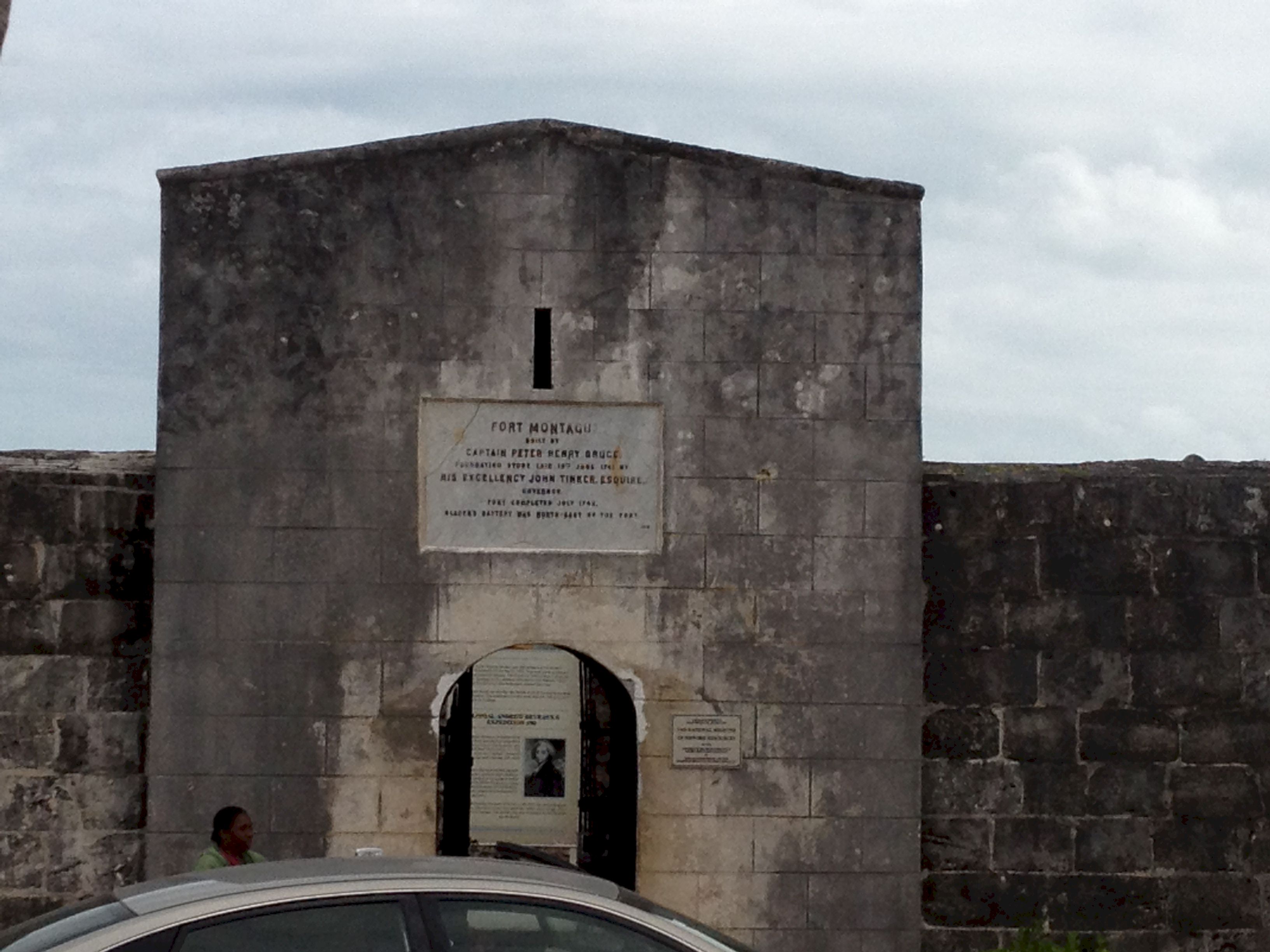 Nass_Ft_Montagu.jpg (607255 bytes)