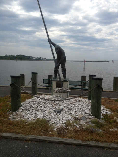 RH_Oysters.jpg (127828 bytes)