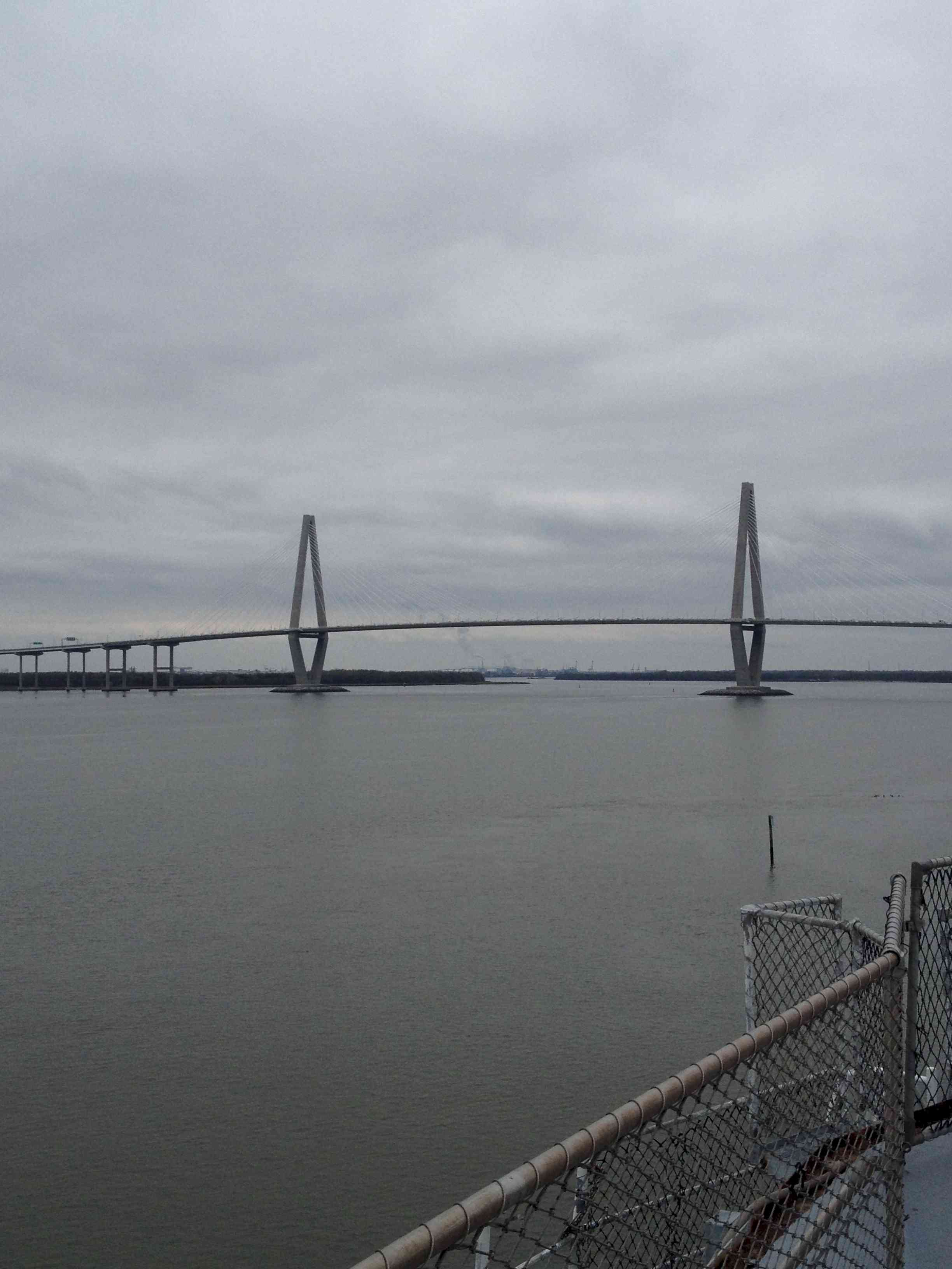CooperRiverBridge.jpg (258474 bytes)