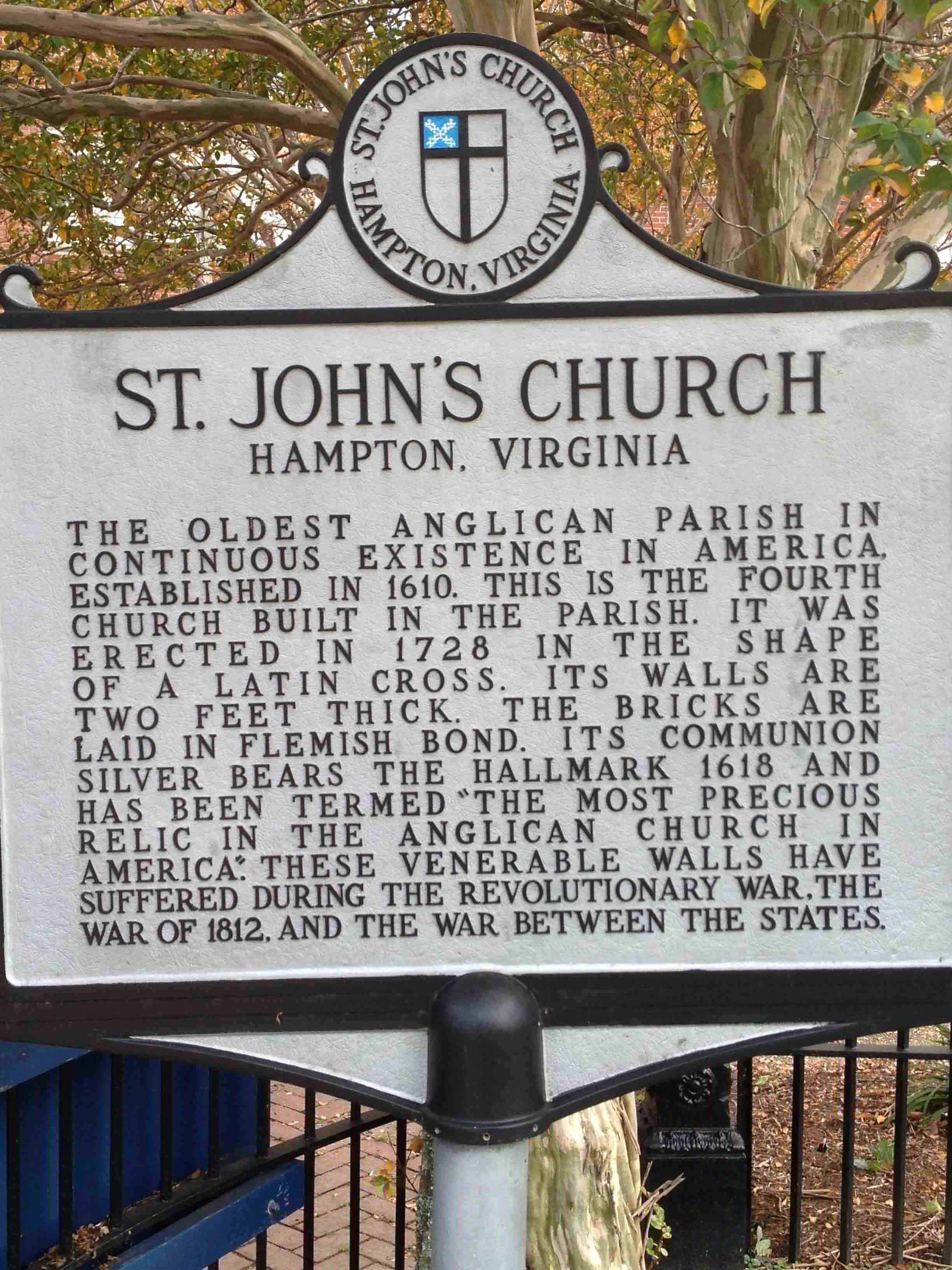 HamptonStJohnCh.jpg (356537 bytes)