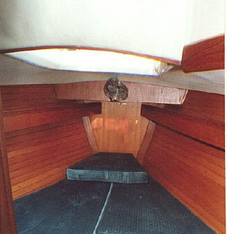 vberth_1.jpg (19891 bytes)